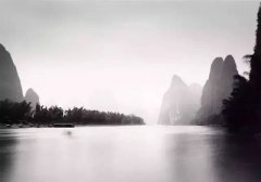 这些墨韵飘香的中国山水照片 竟是英国人拍的！